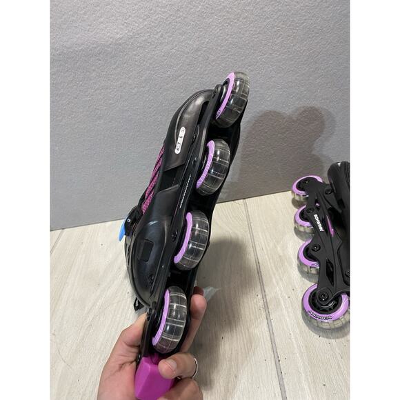 Girls Schwinn Adjustable Fit Switcher 2 in 1 Inline/Quad Skates Sizes 5-8 Pink - Picture 13 of 14